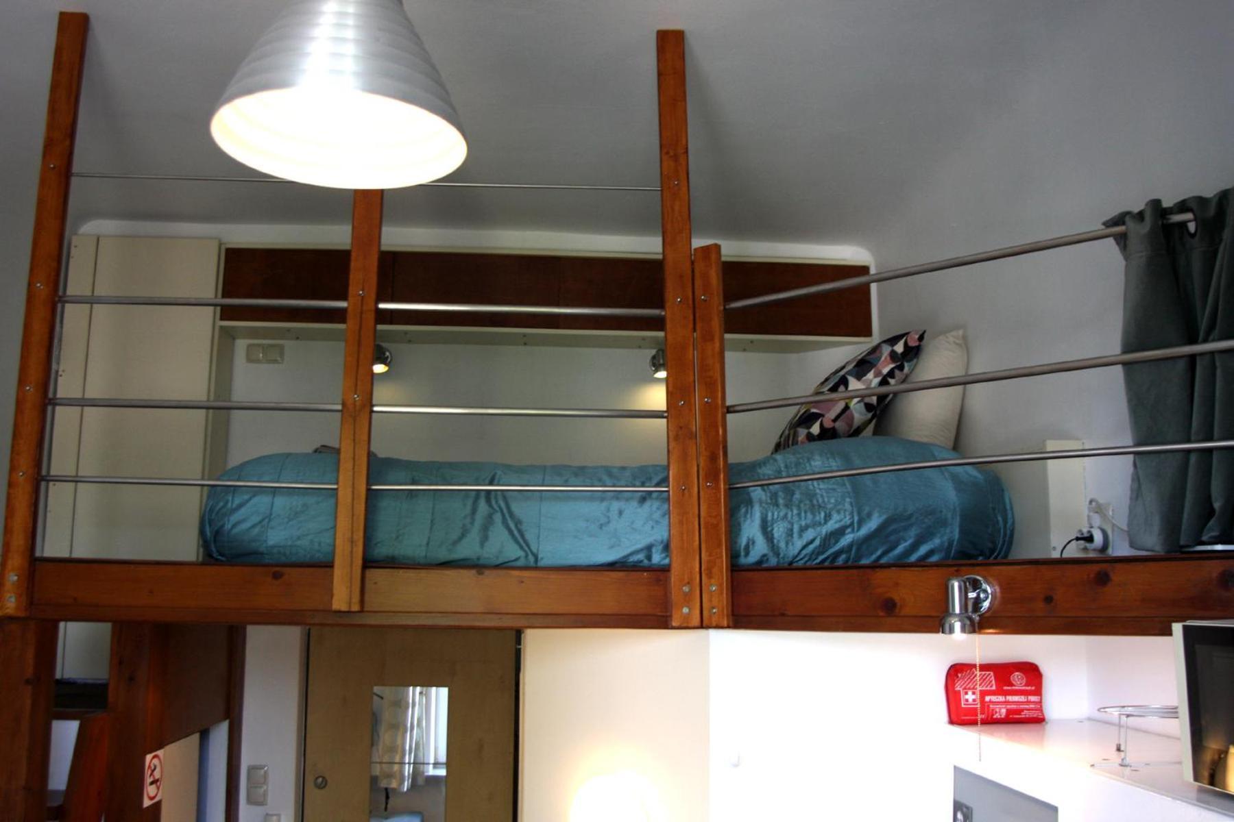 Smallest Spot In Town, Center Appartement
